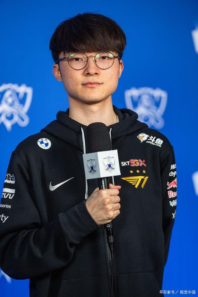 百家乐准高手不会和桌子对抗（百家乐准高手从不与牌桌较劲）