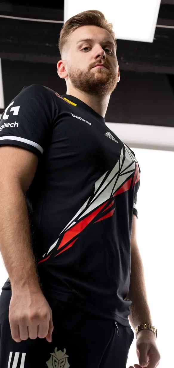 FunPlus Phoenix 在 VCT 2025： 中国第二阶段以对 Wolves Esports 的胜利开始；