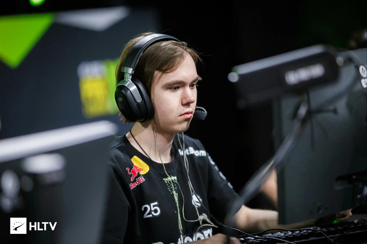 Stewie2K 在 PGL Astana 2025 资格赛中为 Wildcard 参赛